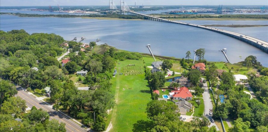 Terreno en Jacksonville, Florida № 766924