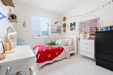 Touwnhouse à louer à Doral, Floride: 3 chambres, 221.01 m2 № 1955396 - photo 26