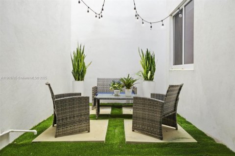 Touwnhouse à louer à Doral, Floride: 3 chambres, 221.01 m2 № 1955396 - photo 30