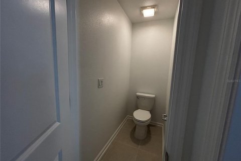 Villa ou maison à louer à Kissimmee, Floride: 4 chambres, 174.56 m2 № 2113732 - photo 28