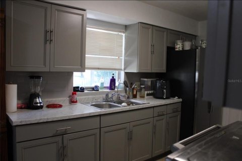 Villa ou maison à vendre à Kissimmee, Floride: 3 chambres, 104.05 m2 № 1565494 - photo 4