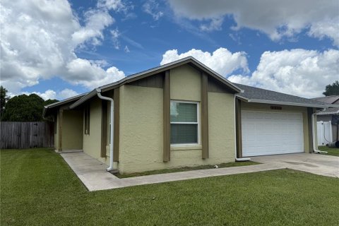 Casa en venta en Orlando, Florida, 2 dormitorios, 124.77 m2 № 1916689 - foto 3