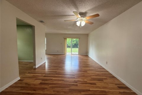 Casa en venta en Orlando, Florida, 2 dormitorios, 124.77 m2 № 1916689 - foto 15