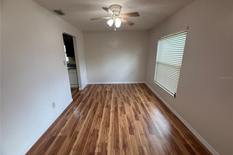 Casa en venta en Orlando, Florida, 2 dormitorios, 124.77 m2 № 1916689 - foto 12