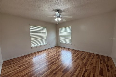 Casa en venta en Orlando, Florida, 2 dormitorios, 124.77 m2 № 1916689 - foto 27
