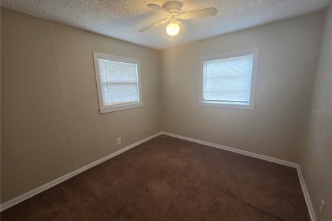 Villa ou maison à louer à Tampa, Floride: 3 chambres, 93.37 m2 № 2425387 - photo 7