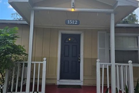 Villa ou maison à louer à Tampa, Floride: 3 chambres, 93.37 m2 № 2425387 - photo 3