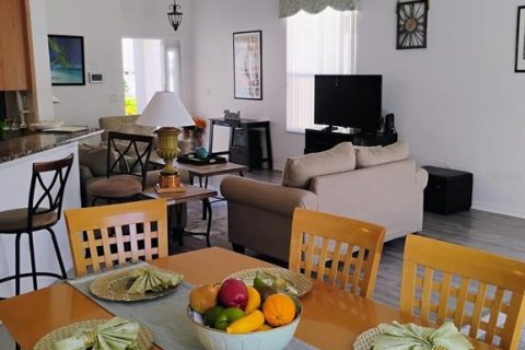 House in Davenport, Florida 4 bedrooms, 135.36 sq.m. № 2393910 - photo 15