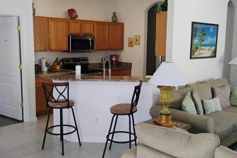 House in Davenport, Florida 4 bedrooms, 135.36 sq.m. № 2393910 - photo 18