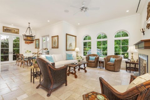 Villa ou maison à vendre à Palm Beach, Floride: 4 chambres, 284.93 m2 № 2087747 - photo 7