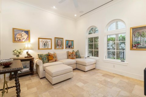 Villa ou maison à vendre à Palm Beach, Floride: 4 chambres, 284.93 m2 № 2087747 - photo 16