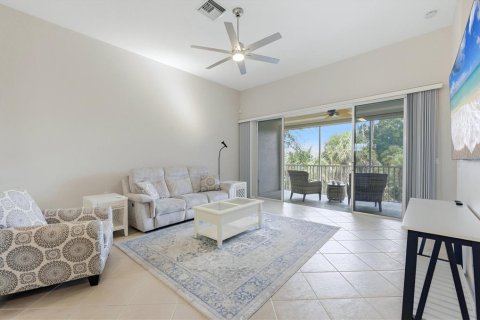 Condo in Port Charlotte, Florida, 3 bedrooms  № 2398560 - photo 6