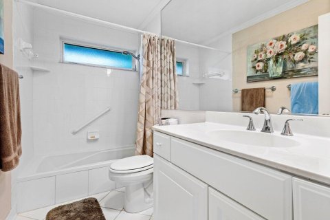 Villa ou maison à vendre à Boynton Beach, Floride: 3 chambres, 214.98 m2 № 2145982 - photo 18