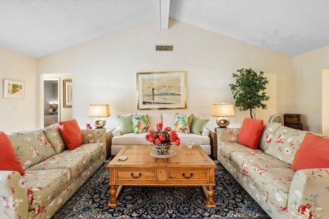 Villa ou maison à vendre à Boynton Beach, Floride: 3 chambres, 214.98 m2 № 2145982 - photo 8
