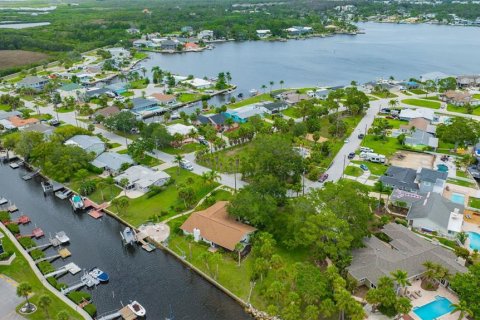 Casa en venta en Port Richey, Florida, 3 dormitorios, 186.36 m2 № 1813436 - foto 6