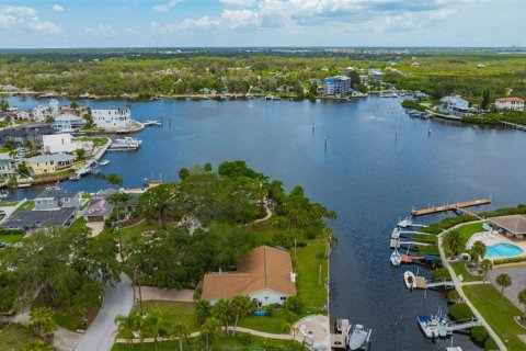Casa en venta en Port Richey, Florida, 3 dormitorios, 186.36 m2 № 1813436 - foto 3