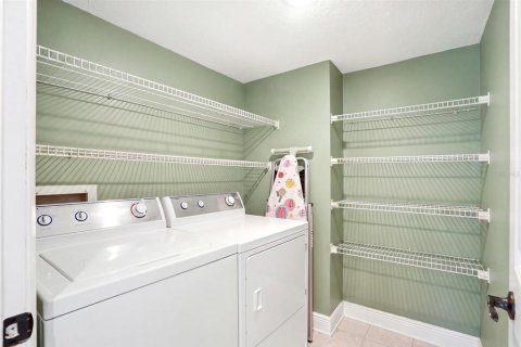 Condo in South Pasadena, Florida, 2 bedrooms  № 2314885 - photo 20