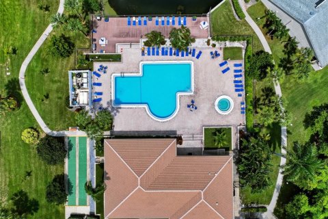 Condo in South Pasadena, Florida, 2 bedrooms  № 2314885 - photo 30