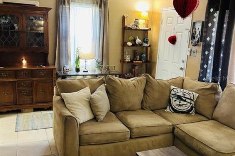 House in Lakeland, Florida 2 bedrooms, 113.25 sq.m. № 1907165 - photo 3