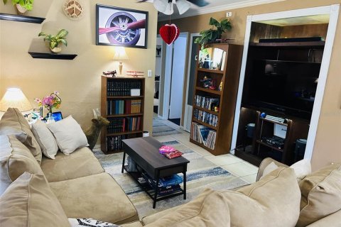 House in Lakeland, Florida 2 bedrooms, 113.25 sq.m. № 1907165 - photo 20