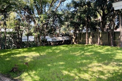 House in Lakeland, Florida 2 bedrooms, 113.25 sq.m. № 1907165 - photo 8