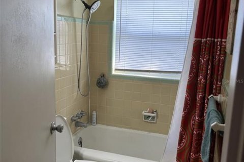 House in Lakeland, Florida 2 bedrooms, 113.25 sq.m. № 1907165 - photo 12