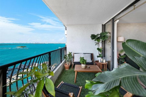 Condominio en venta en Miami, Florida, 1 dormitorio, 79.9 m2 № 2091266 - foto 21