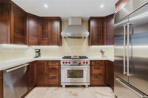 House in Pinecrest, Florida 5 bedrooms, 427.16 sq.m. № 1988052 - photo 18