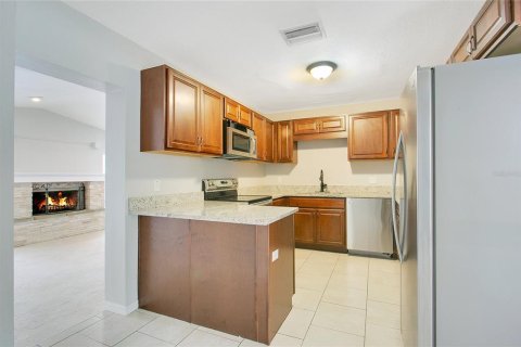 House in Lakeland, Florida 3 bedrooms, 181.07 sq.m. № 1743239 - photo 5