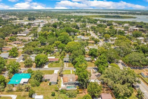 House in Lakeland, Florida 3 bedrooms, 181.07 sq.m. № 1743239 - photo 24