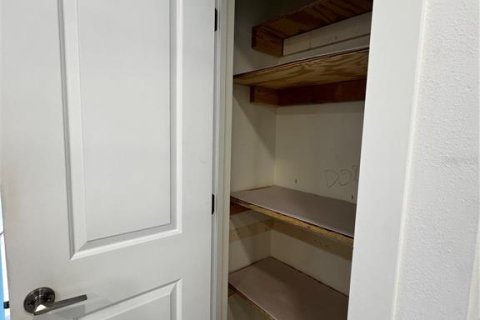 Touwnhouse à louer à Sarasota, Floride: 3 chambres, 142.6 m2 № 2149200 - photo 17