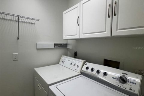 Touwnhouse à louer à Sarasota, Floride: 3 chambres, 142.6 m2 № 2149200 - photo 24