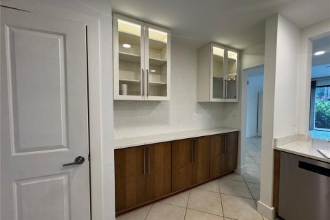 Touwnhouse à louer à Sarasota, Floride: 3 chambres, 142.6 m2 № 2149200 - photo 16