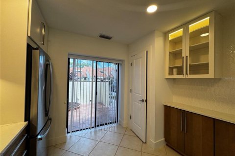 Touwnhouse à louer à Sarasota, Floride: 3 chambres, 142.6 m2 № 2149200 - photo 12