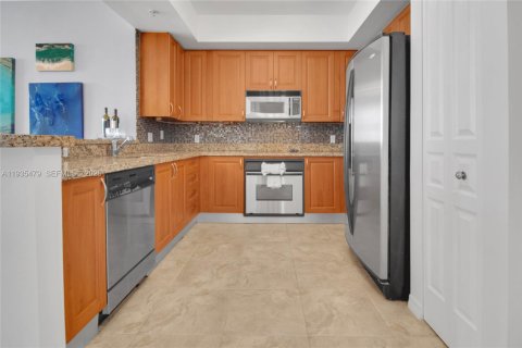 Купить кондоминиум в Форт-Лодердейл, Флорида 2 спальни, 111.48м2, № 1997435 - фото 6