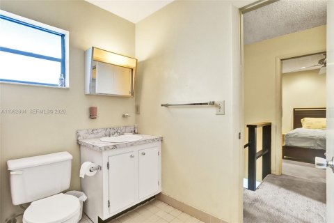 Купить таунхаус в Майами, Флорида 3 спальни, 137.68м2, № 2023711 - фото 24