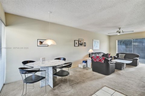 Купить таунхаус в Майами, Флорида 3 спальни, 137.68м2, № 2023711 - фото 6