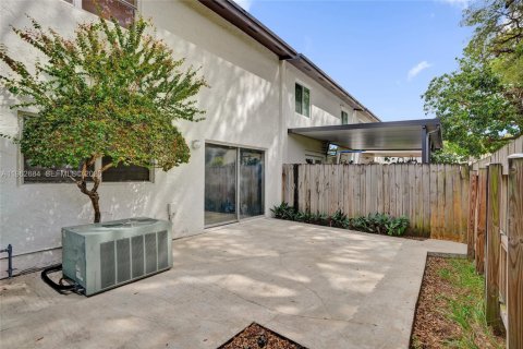 Купить таунхаус в Майами, Флорида 3 спальни, 137.68м2, № 2023711 - фото 10