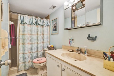 Купить таунхаус в Майами, Флорида 3 спальни, 137.68м2, № 2023711 - фото 17