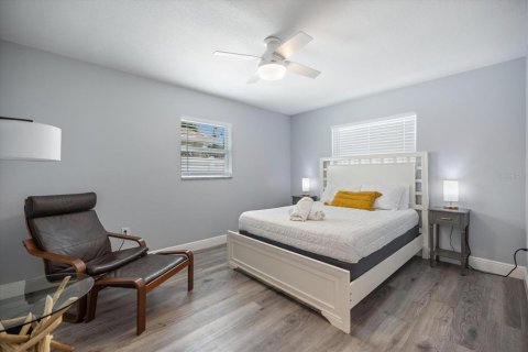 Villa ou maison à vendre à Sarasota, Floride: 3 chambres, 110.18 m2 № 1850166 - photo 16