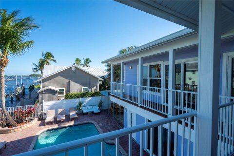 Casa en alquiler en St. Lucie, Florida, 6 dormitorios, 333.52 m2 № 2012177 - foto 3