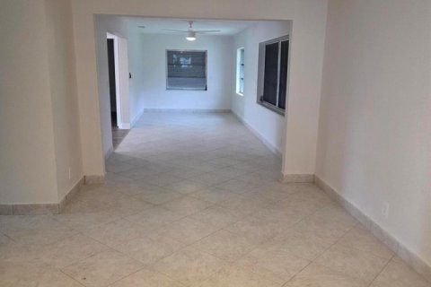 Casa en alquiler en Delray Beach, Florida, 2 dormitorios, 150.32 m2 № 2088265 - foto 8