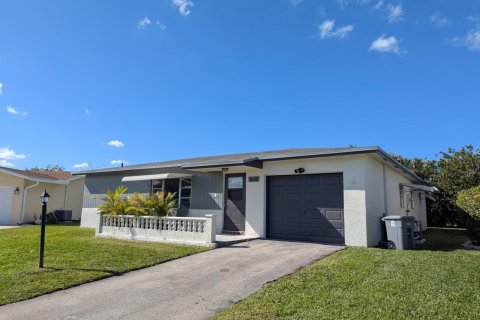 Casa en alquiler en Delray Beach, Florida, 2 dormitorios, 150.32 m2 № 2088265 - foto 2