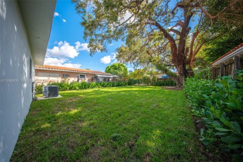 Снять в аренду виллу или дом в Майами, Флорида 3 спальни, 196.95м2, № 2005555 - фото 21