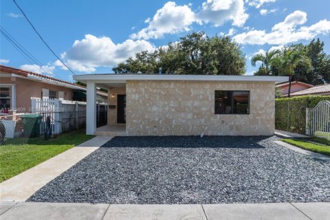 Снять в аренду виллу или дом в Майами, Флорида 3 спальни, 196.95м2, № 2005555 - фото 3