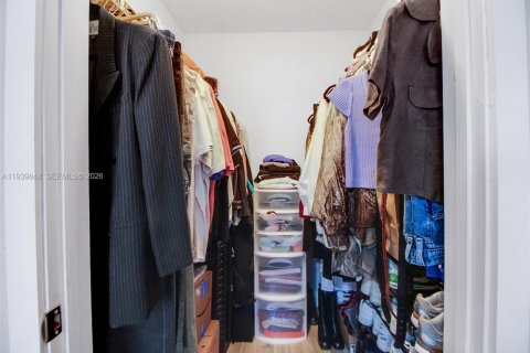 Copropriété à vendre à Miami, Floride: 2 chambres, 97.83 m2 № 1997143 - photo 19