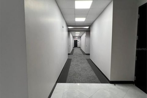 Propiedad comercial en venta en Orlando, Florida, 70.98 m2 № 1810570 - foto 21