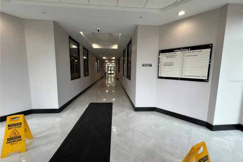 Propiedad comercial en venta en Orlando, Florida, 70.98 m2 № 1810570 - foto 4