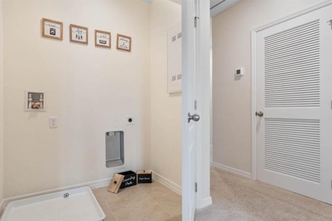 Townhouse in Lake Wales, Florida 3 bedrooms, 135.92 sq.m. № 1777001 - photo 22