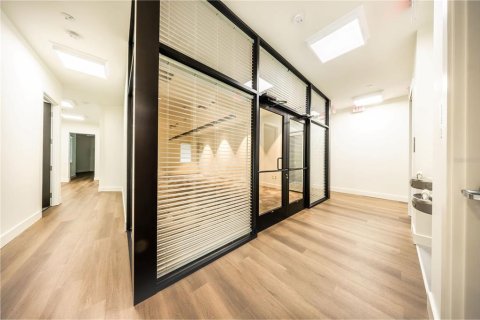 Immobilier commercial à vendre à Longwood, Floride: 634.89 m2 № 2124189 - photo 11
